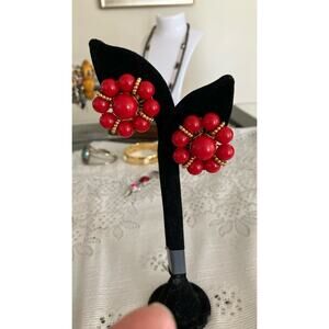 VTG Ellen Designs Red and Gold Tone Clip On Earrings